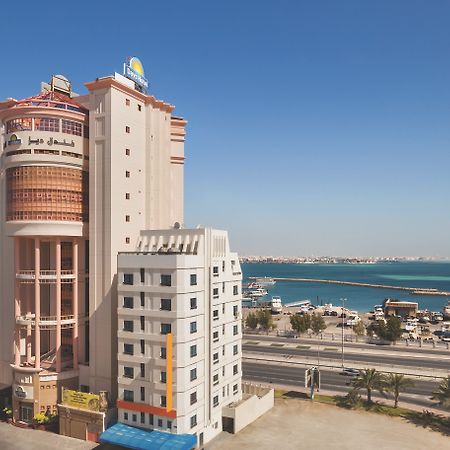 Happy Days Hotel Al Manamah Esterno foto