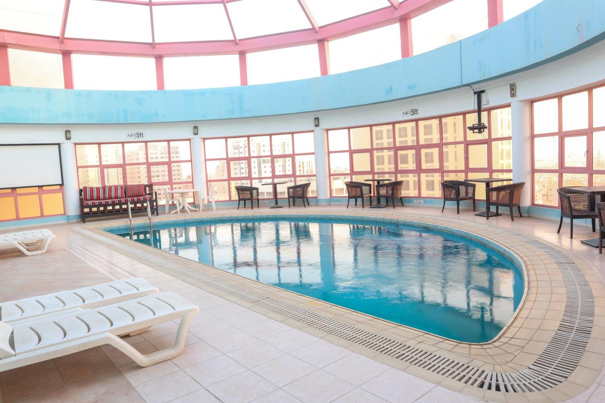 Happy Days Hotel Al Manamah Esterno foto
