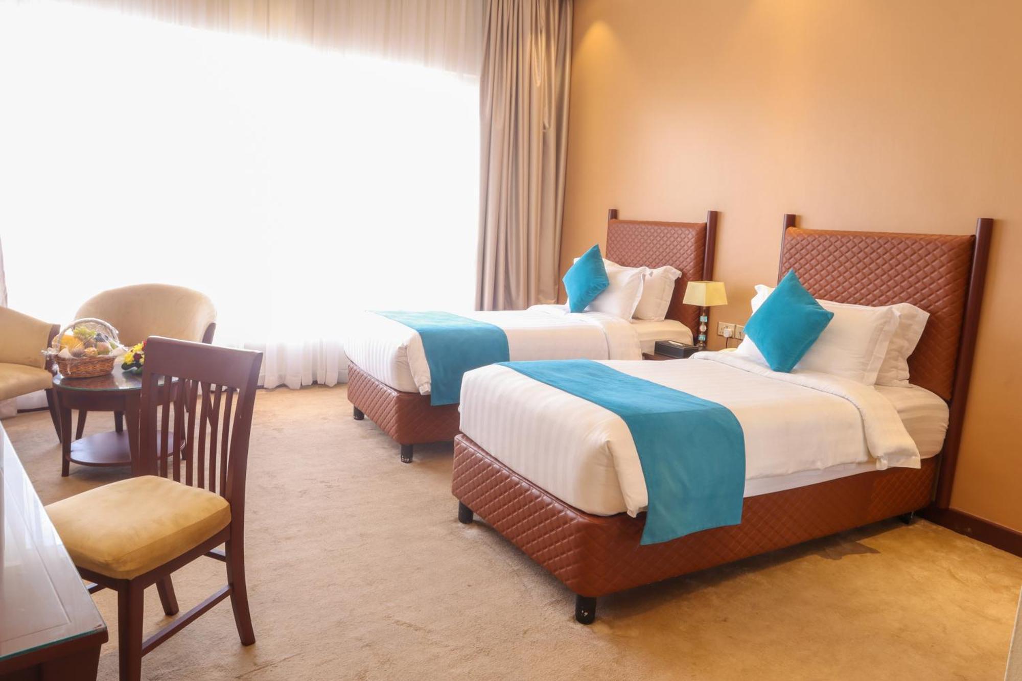 Happy Days Hotel Al Manamah Esterno foto