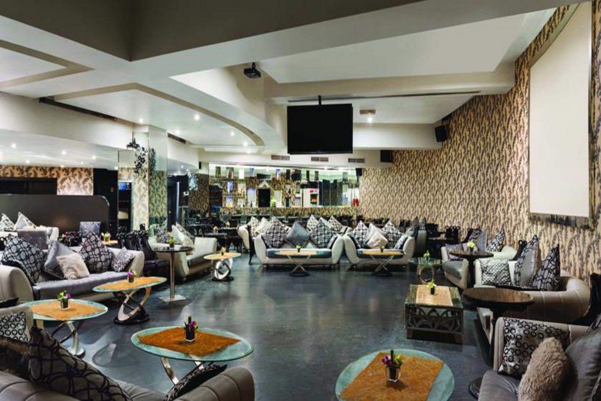 Happy Days Hotel Al Manamah Esterno foto