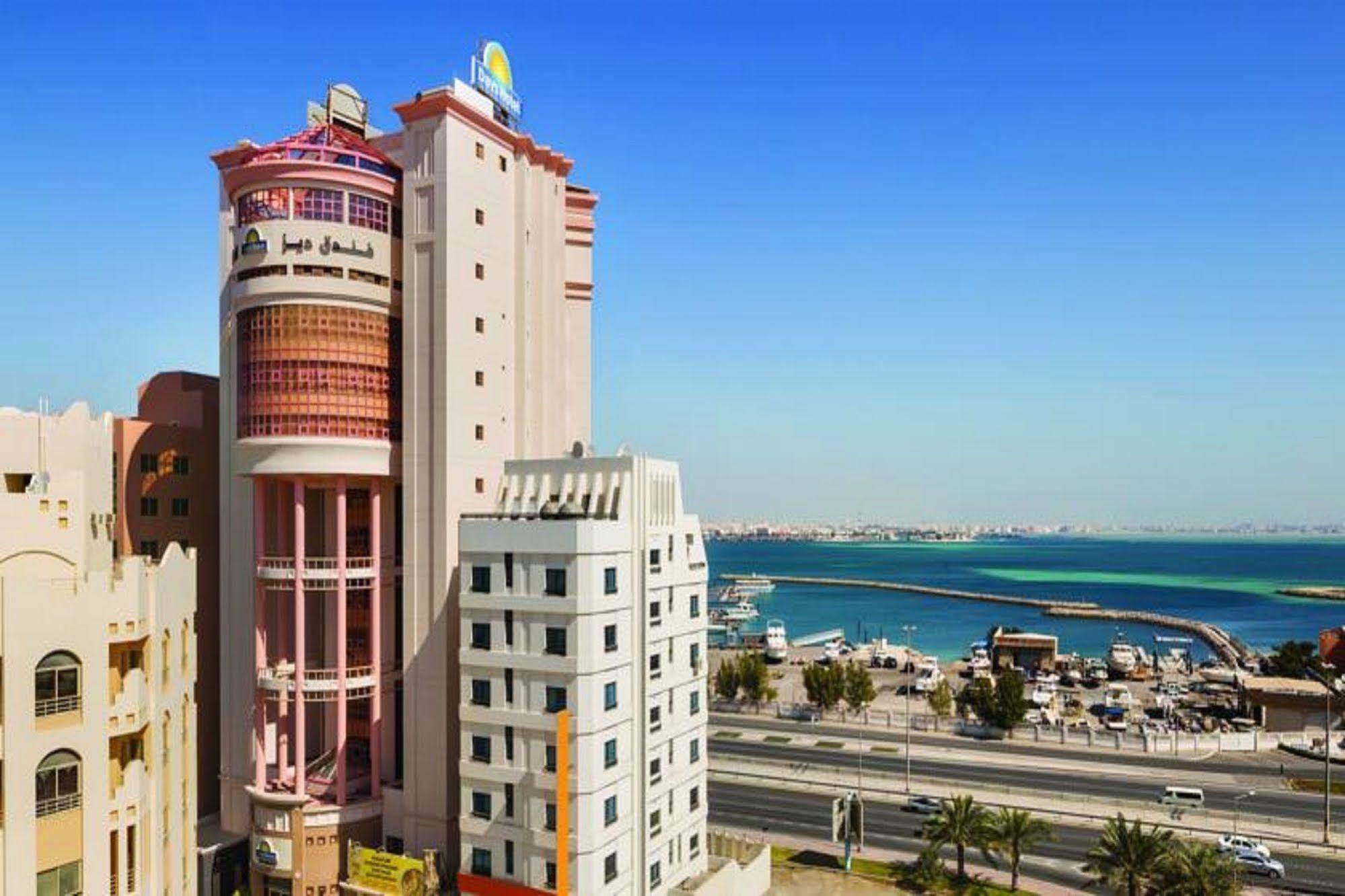 Happy Days Hotel Al Manamah Esterno foto
