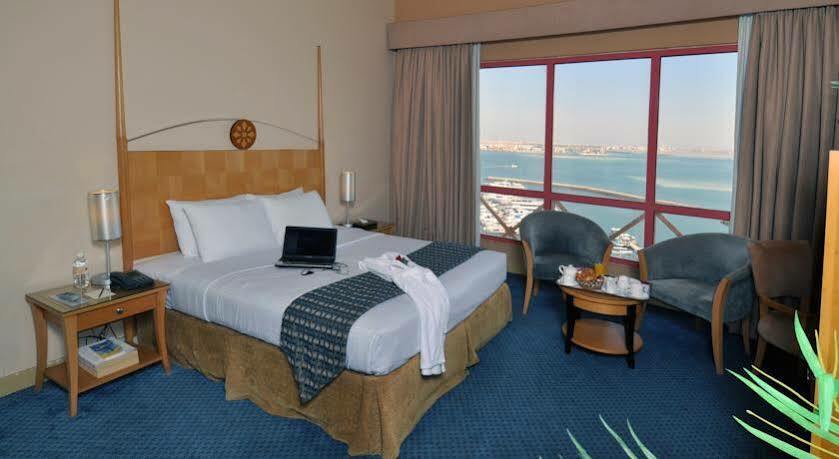 Happy Days Hotel Al Manamah Esterno foto